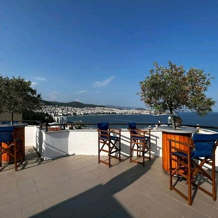 Kouros Kalamitsa Apartment Kavala Exterior photo