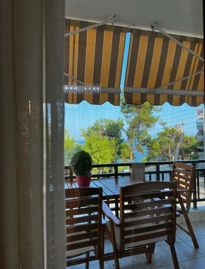 Kouros Kalamitsa Apartment Kavala Exterior photo