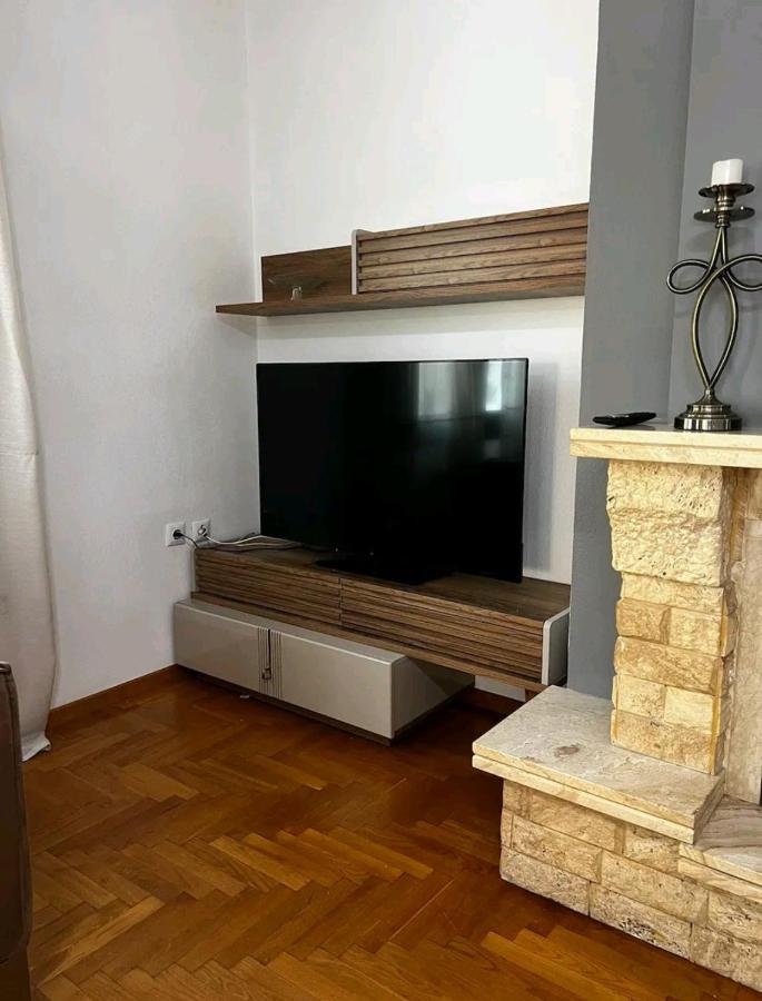 Kouros Kalamitsa Apartment Kavala Exterior photo